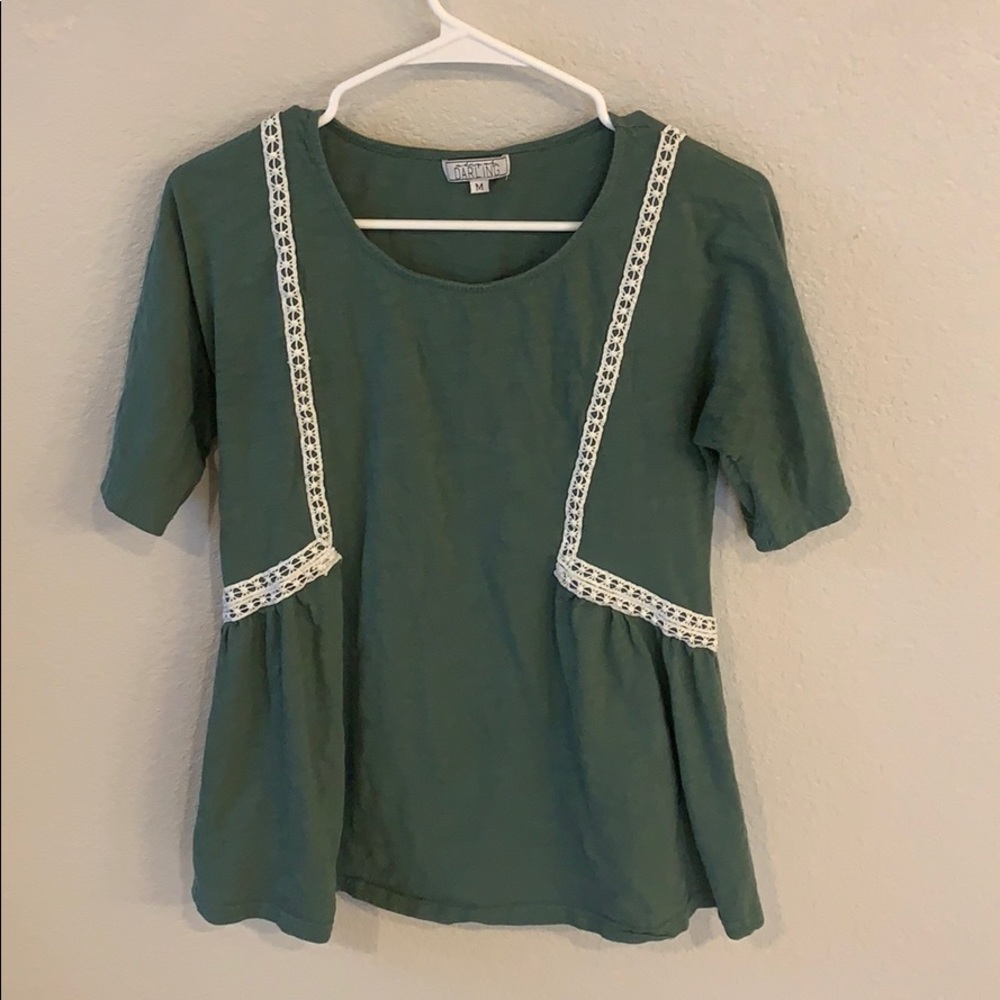 Green flowy top